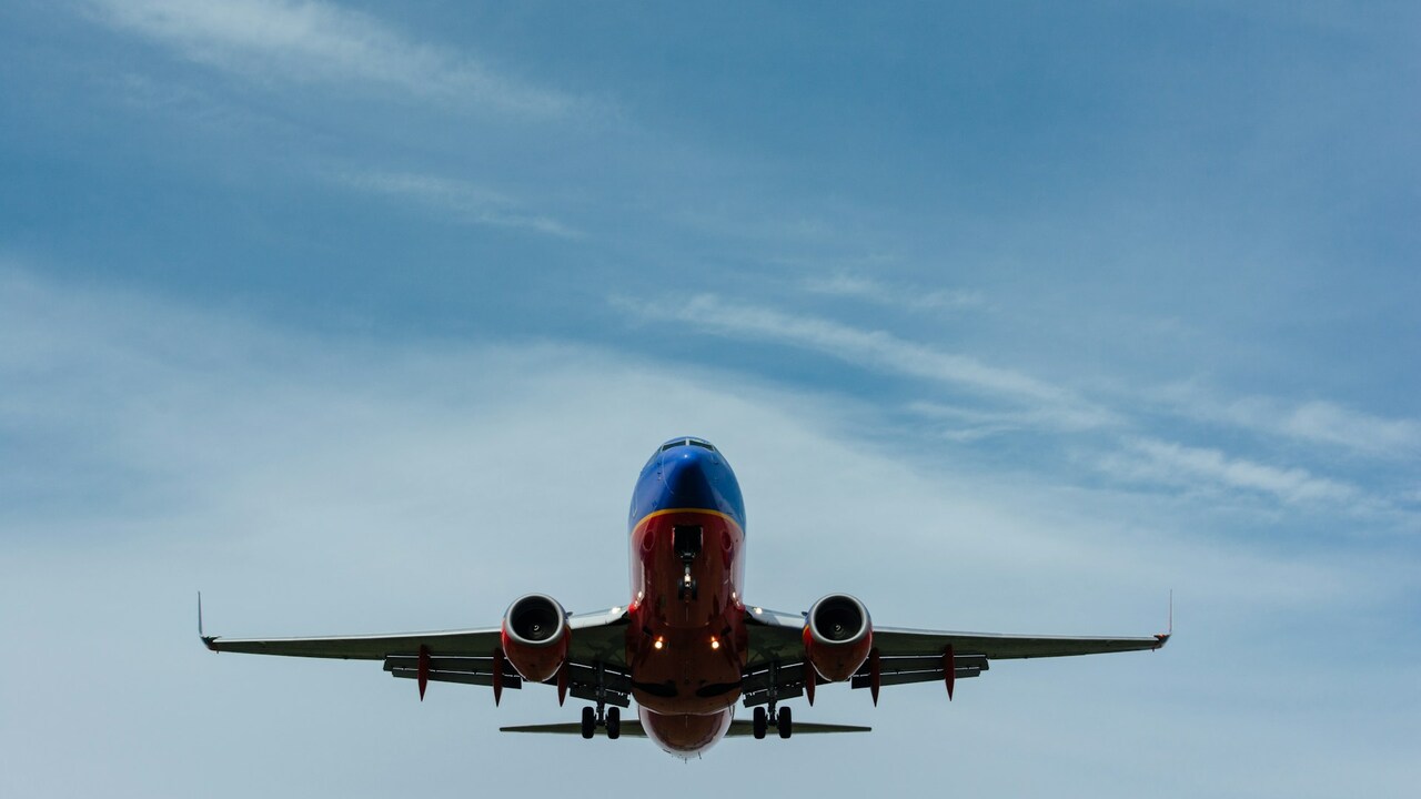 Авиакомпания Flydubai возвращает свою полетную ...