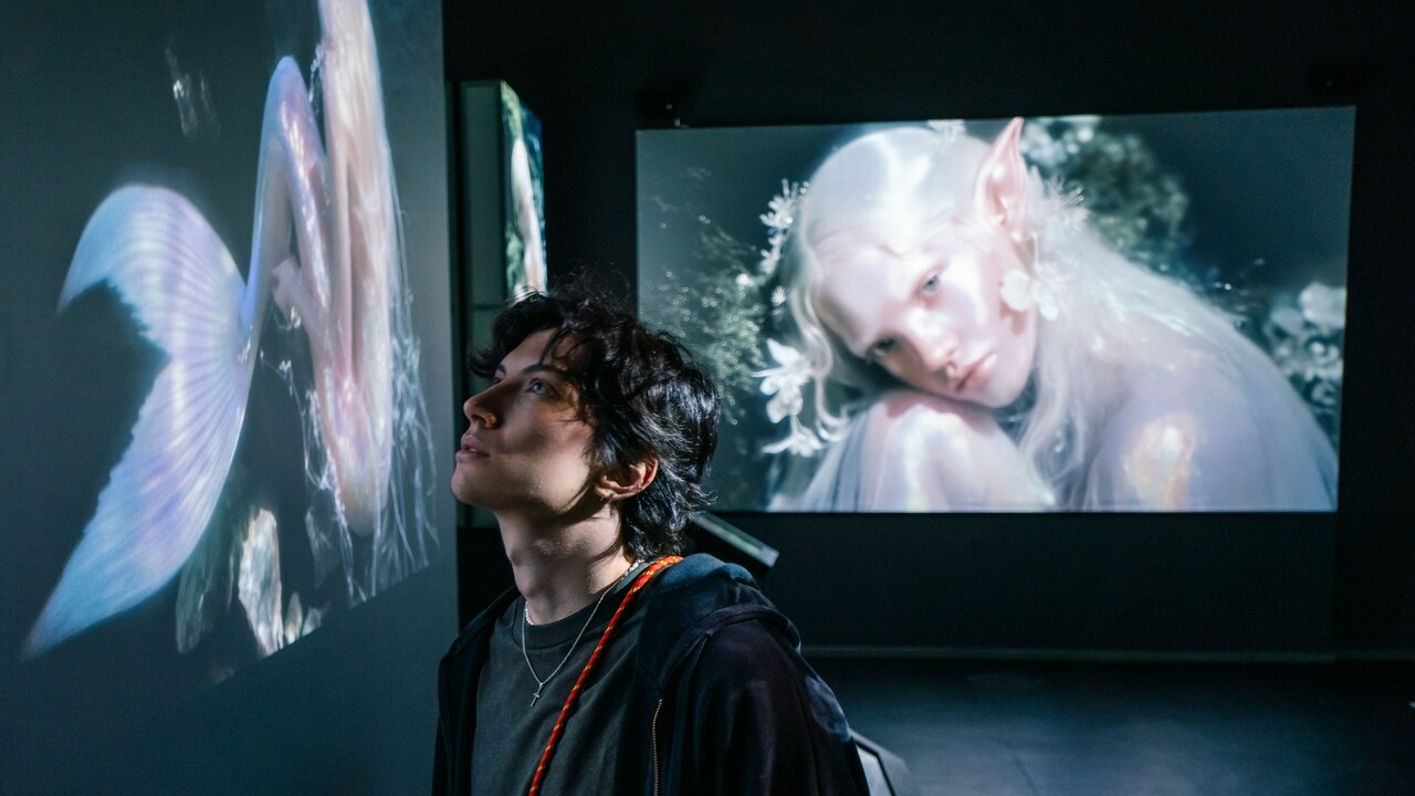 Т2, российский оператор мобильной связи, и фест...