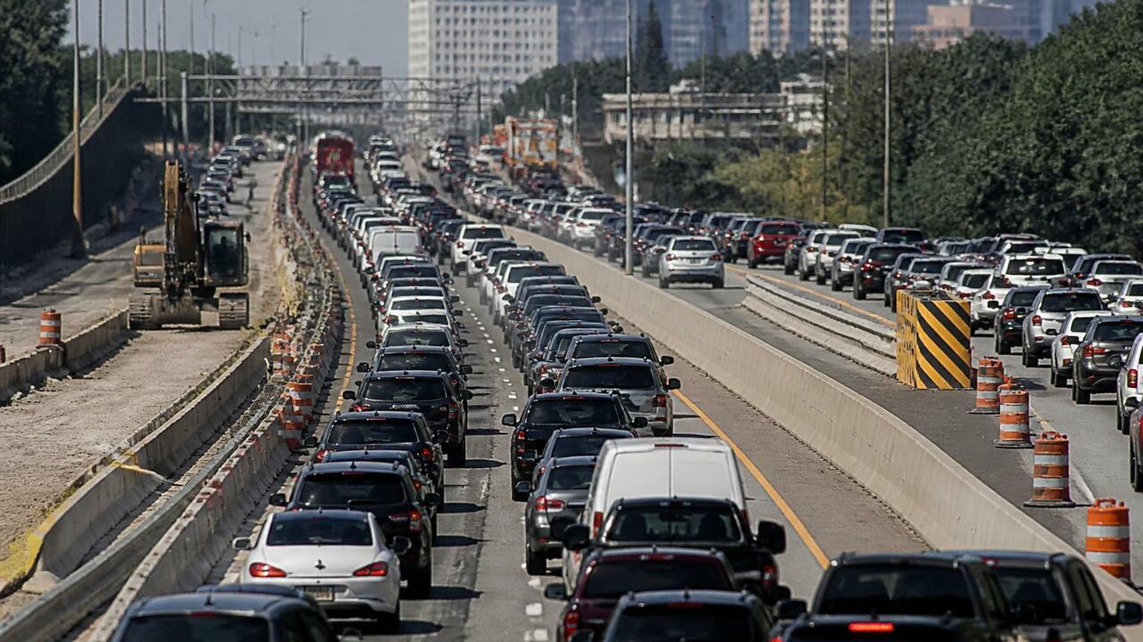 На Оренбургском тракте у въезда в Казань со сто...