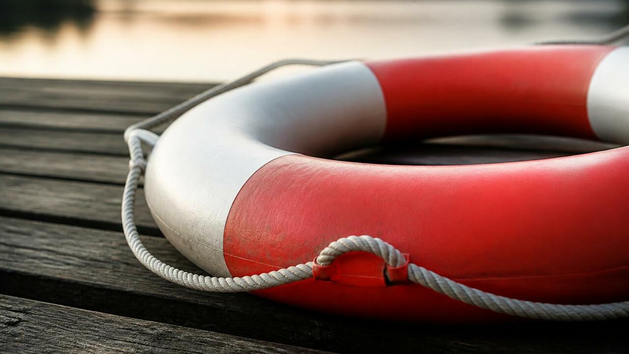 В Алексеевском районе утонул 15-летний подросток В Алексеевском районе Татарстана на озере утону...