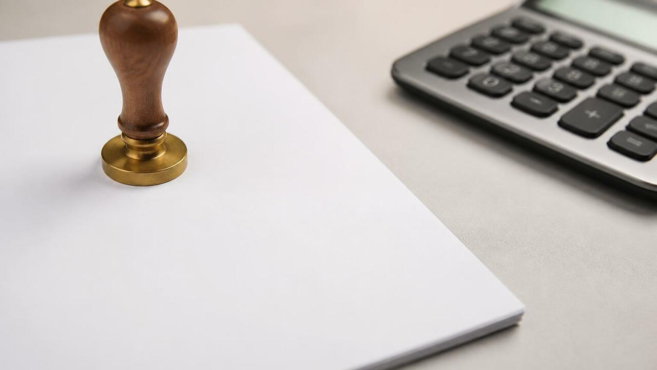 Директор татарстанской фирмы задолжал 28 млн ру...