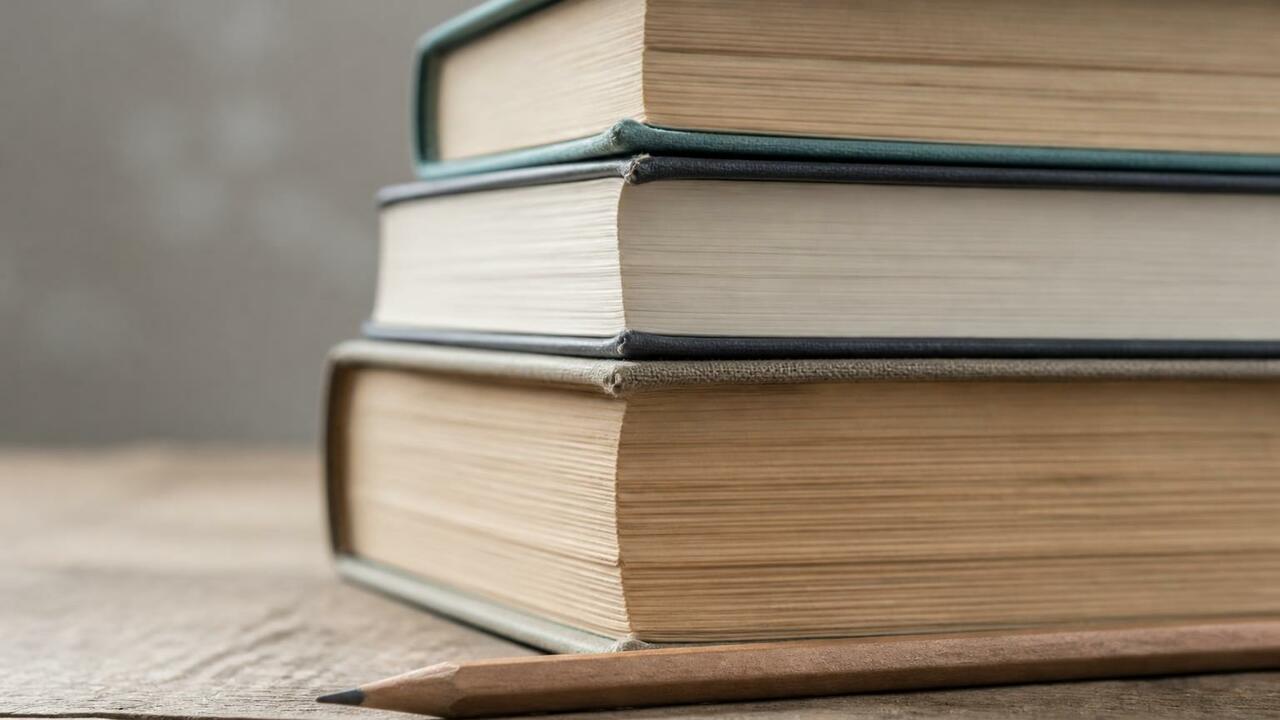Российские вузы с сентября переходят на новую систему высшего образования С сентября российские вузы начнут переход на но...