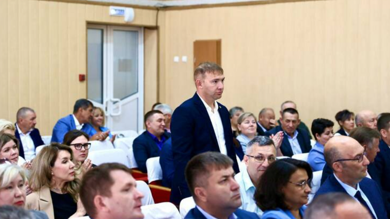 Адель Вахитов стал новым директором МАУ «Департамент развития» в Альметьевске На еженедельном общегородском совещании руковод...