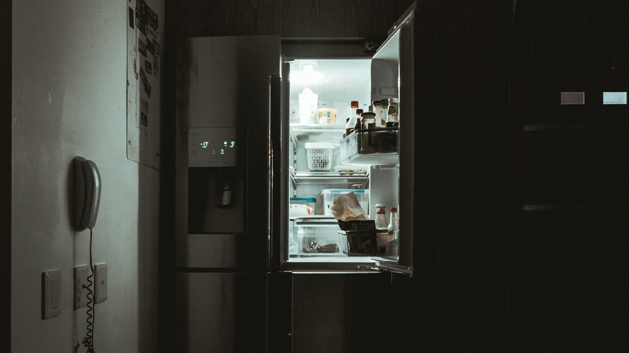 ТОП-6 продуктов, которые не стоит хранить в холодильнике: они могут стать опасными Эксперты составили список продуктов, которые не...