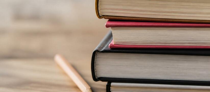 Выпускница Вера Захарова, набравшая 400 баллов ...