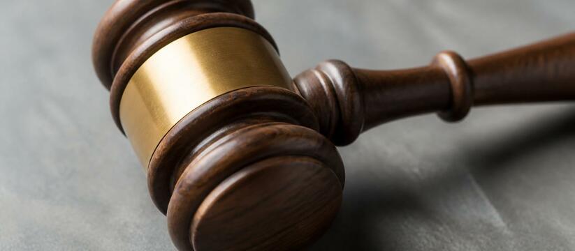 Верховный суд запретил включать долги за капремонт старше трех лет в платежки Верховный суд РФ запретил включать в платежки з...