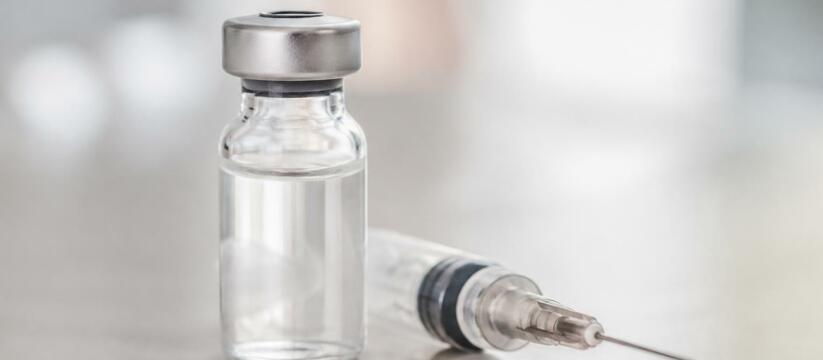 Эксперты FDA одобрили первую мРНК-вакцину от гриппа Moderna Совет экспертов FDA рекомендовал первую мРНК-ва...