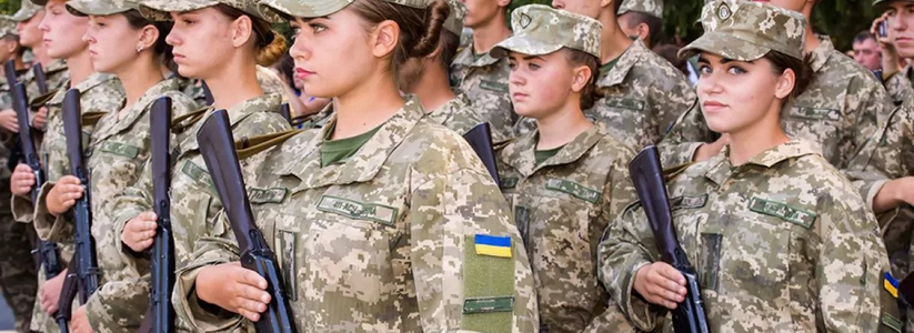 Арестович заявил, что женщина в украинской армии - не человек, а секс-объект