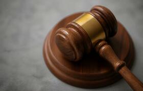 Экс-судья ВС Татарстана лишён статуса из-за гра...
