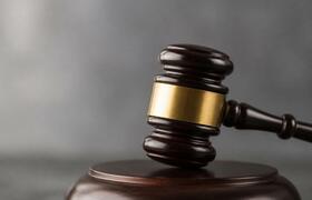 Суд лишил мать погибшего бойца СВО права на вып...