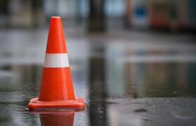Утренний ливень затопил три дороги в Казани