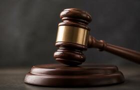 Житель Челнов разбил каршеринговый автомобиль и...