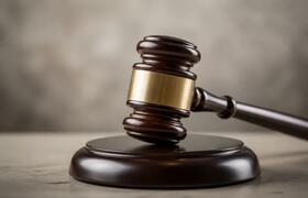 Суд отменил штраф школьнице за шпаргалки на ЕГЭ